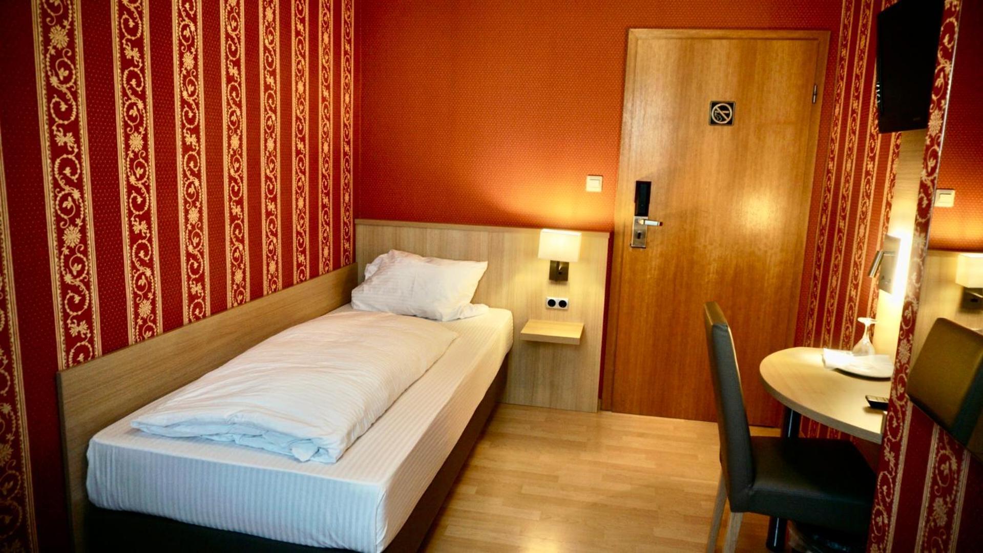 Hotel Hafner - Self Check-In Stuttgart Exterior foto